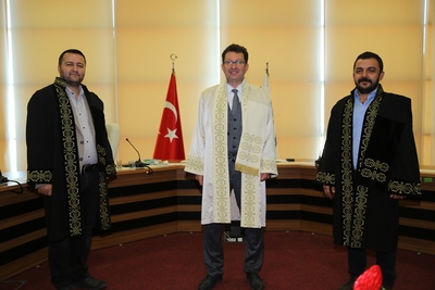Profesörlük ve Doçentlik Unvanı Alan Öğretim Üyelerimiz Cübbelerini Giydi