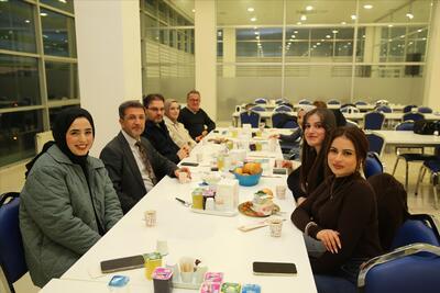 Rektör Alkış, Öğrencilerle İftar Yemeğinde Buluştu