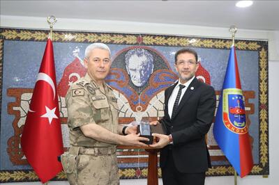 Rektörümüz Prof. Dr. Alkış, yeni atanan Tuğgeneral Güçlü’yü ziyaret etti