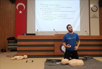 Üniversitemizde “Temel İlk Yardım Eğitimi” düzenlendi